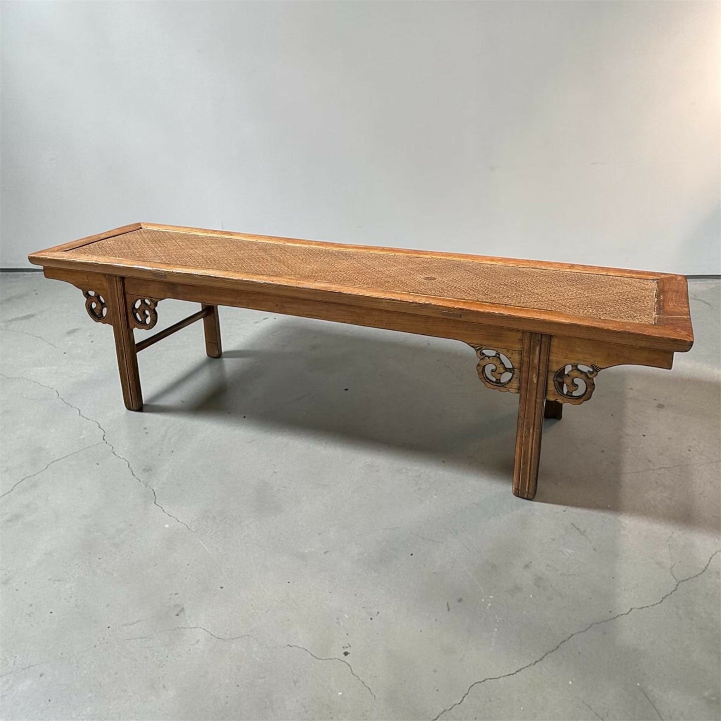 Antique Chinese Qing Dynasty-style bench / low table