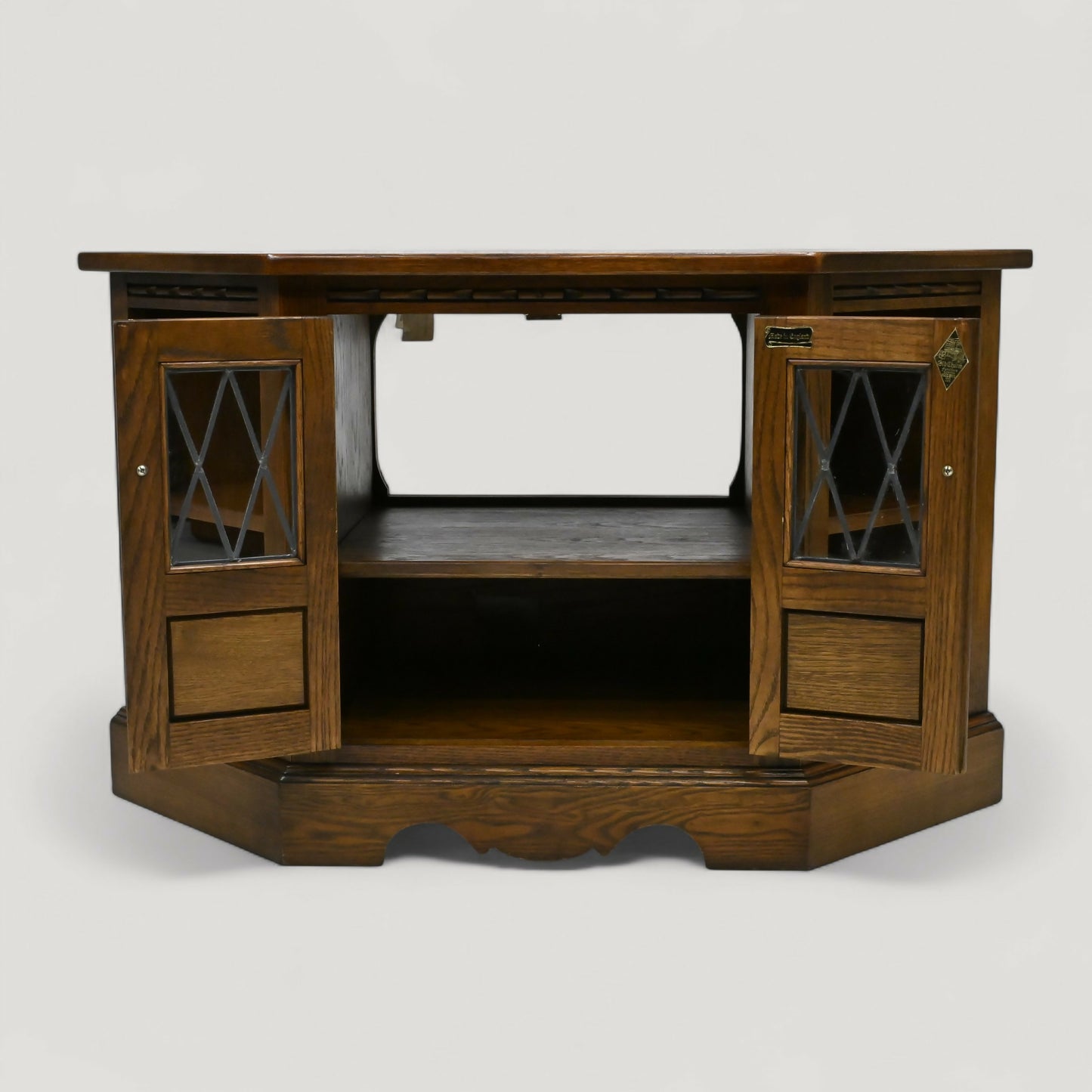 Old Charm Corner TV Stand Video Cabinet Model 2441 Light Oak FREE UK Delivery. SBR10947/1709E