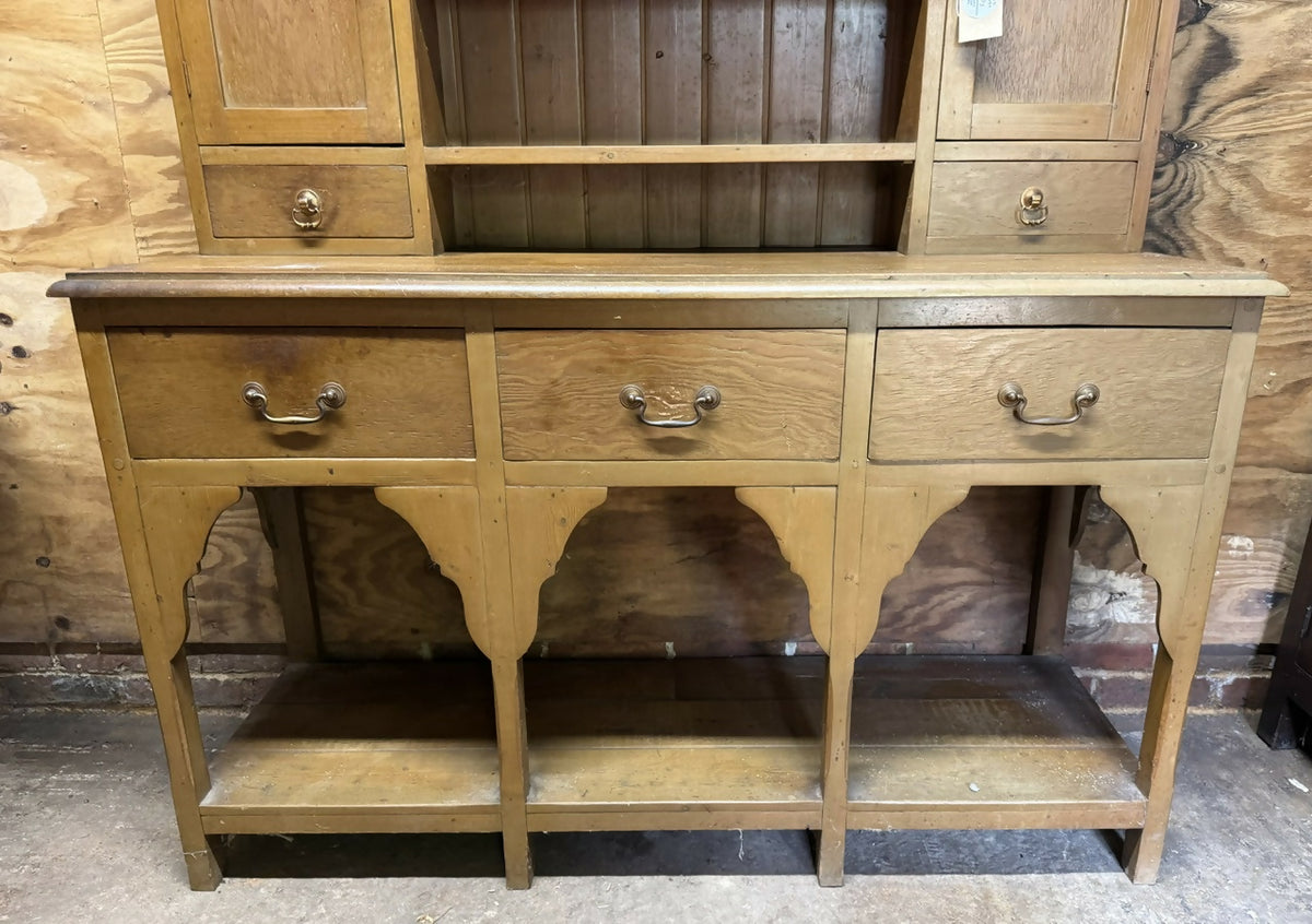 Welsh Pine Dresser original patina