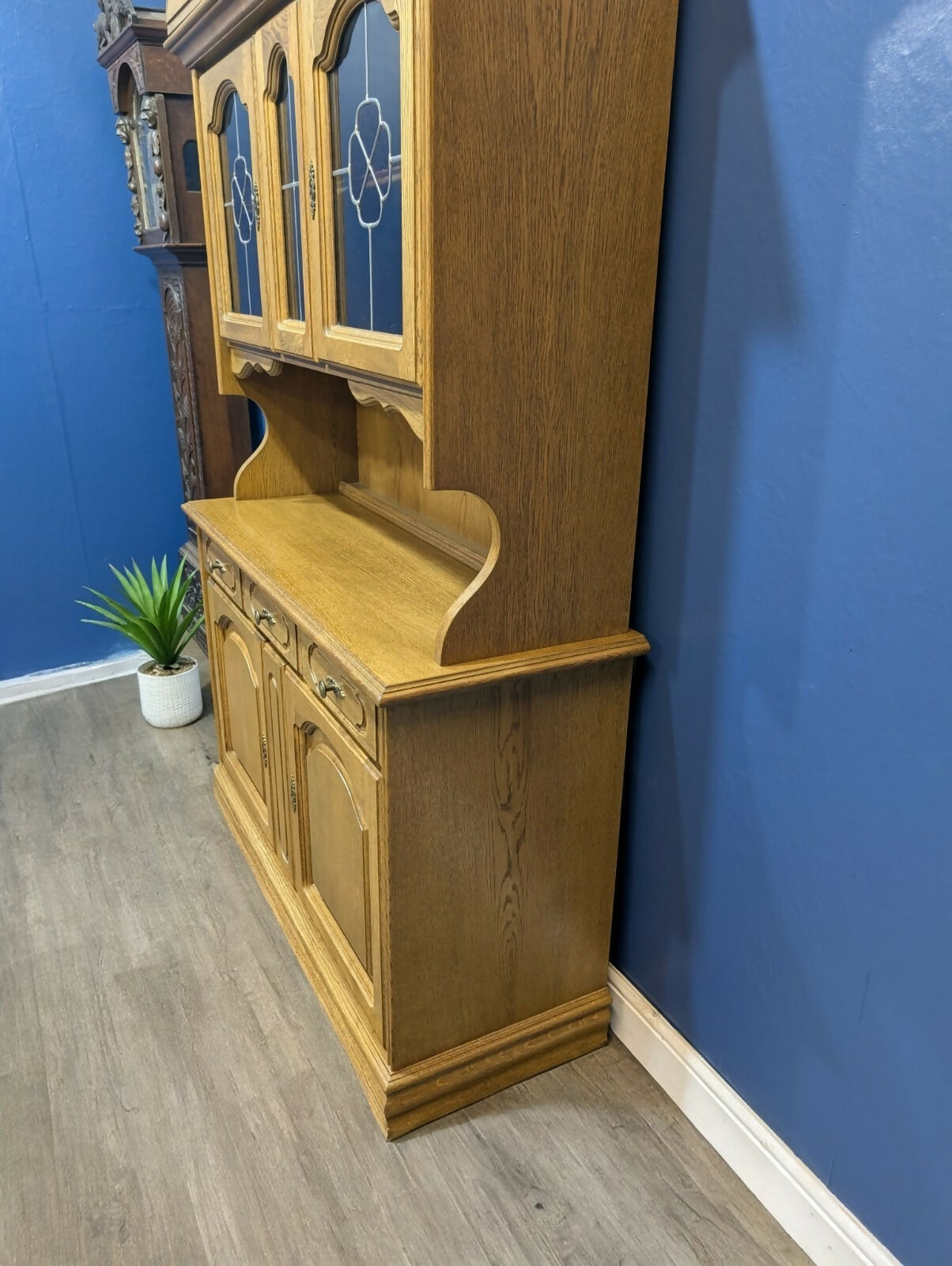 Large Solid Oak Dresser Cabinet Oak Veneer Leaded Glass Dresser Sideboard