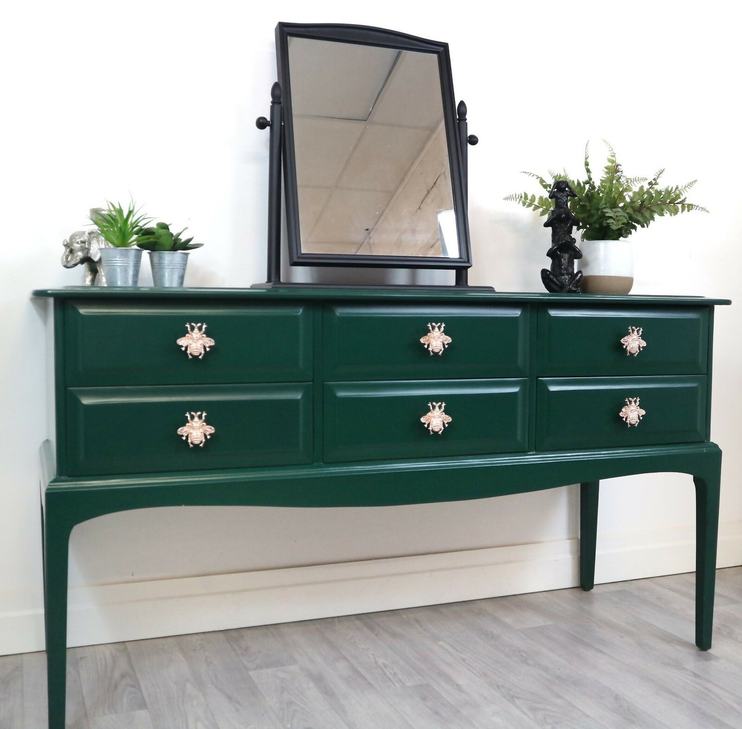 Stag Minstrel 6 Drawer Console Table , Dressing Table Sideboard Chest Of Drawers