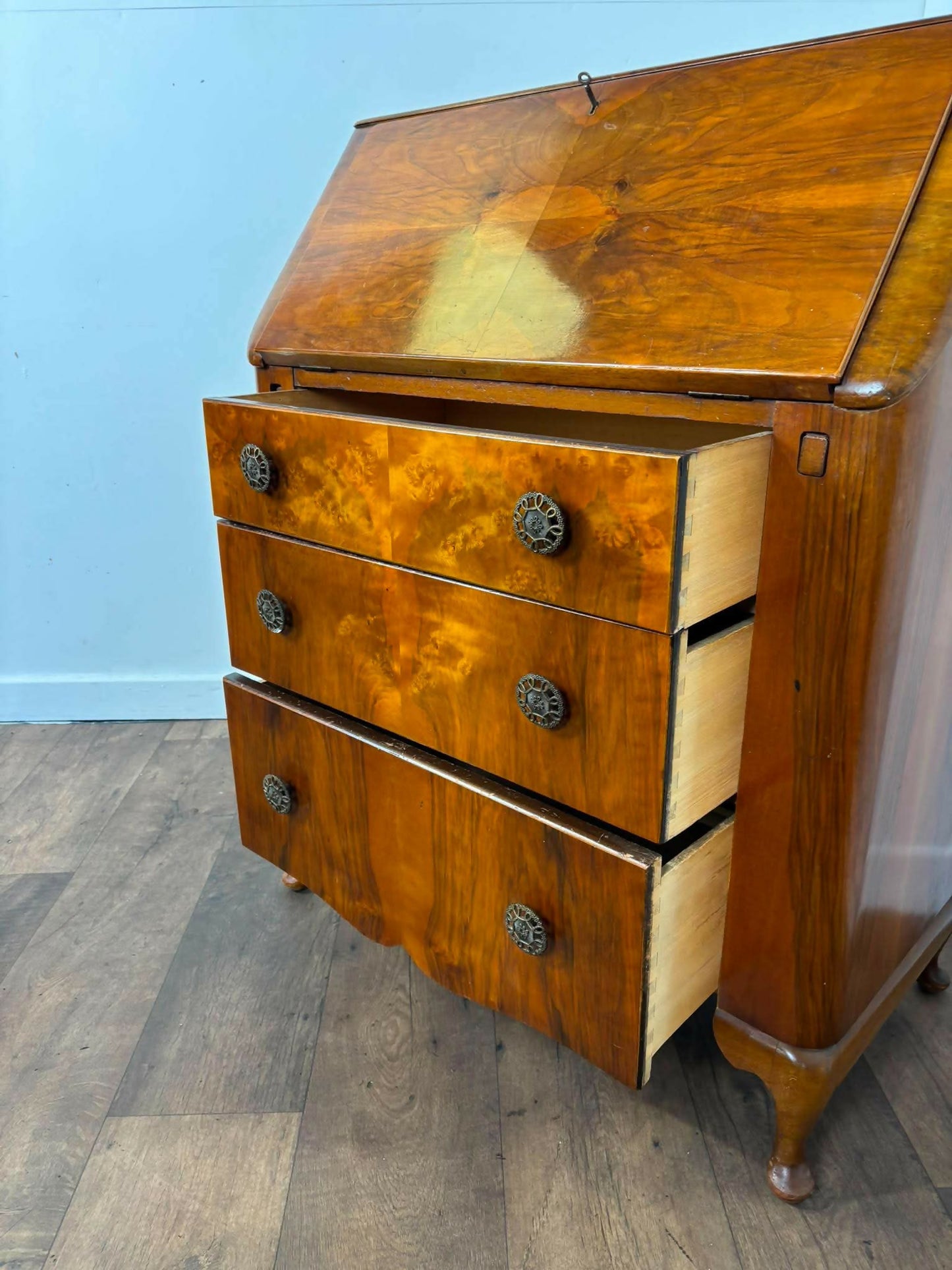 Early 20th Queen Anne Style Figured Walnut Bureau