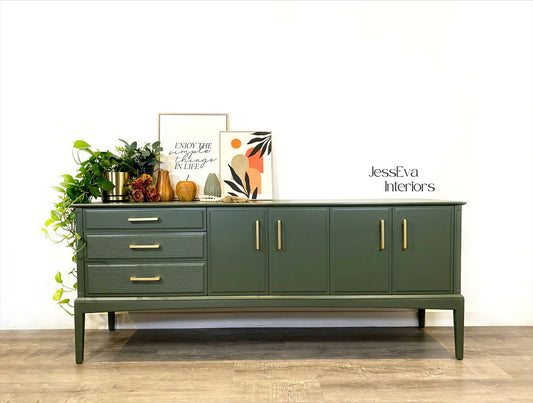 Mid century modern vintage Beithcraft Sideboard / Drinks Cabinet / TV Cabinet painted in green