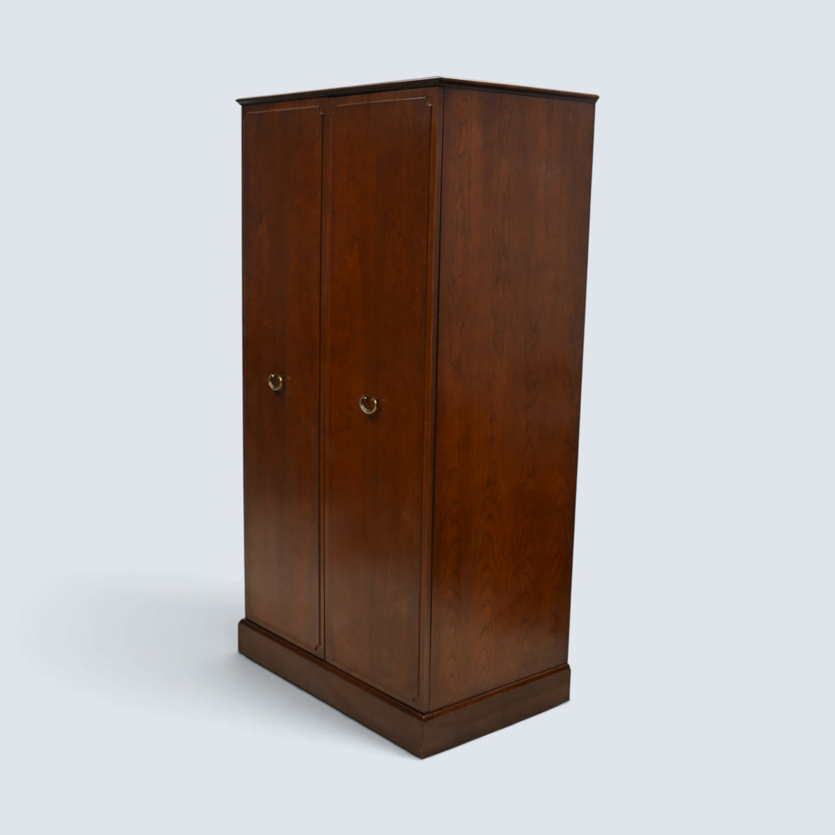 G-Plan Retro Double Wardrobe On Low Casters & Brass Handles FREE UK Delivery*
