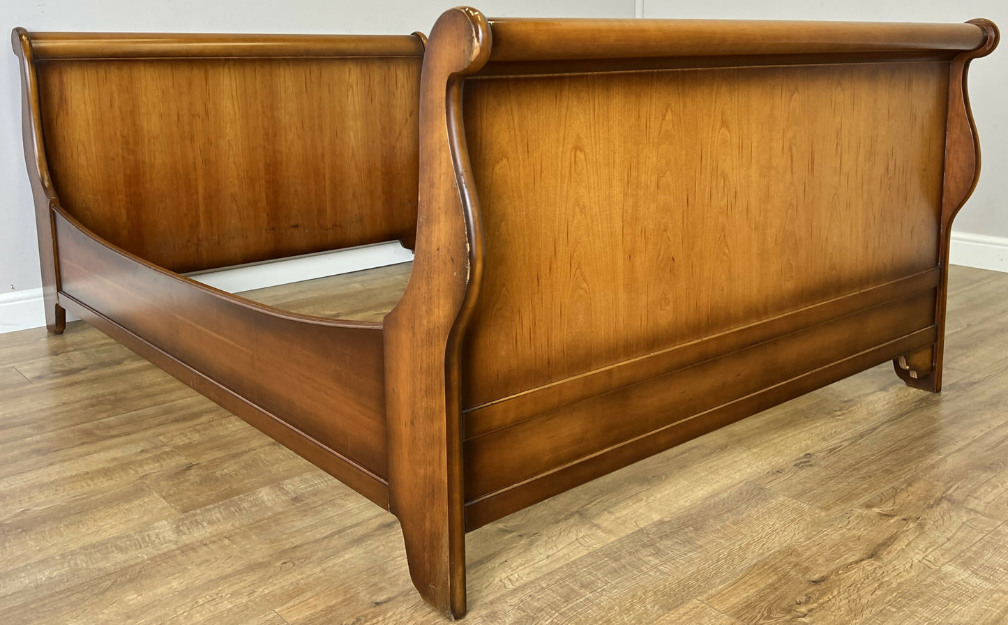 Bed Vintage French Style Sleigh Double Bed Frame Carved Headboard LOT 6411