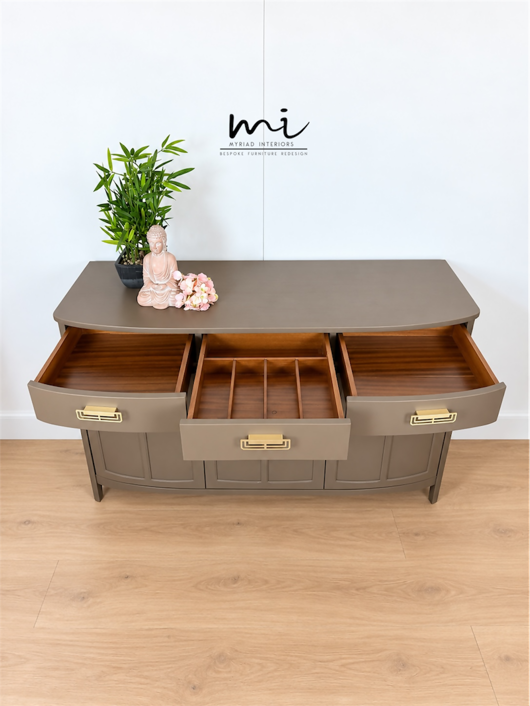 Refinished minimalist neutral taupe brown Nathan sideboard, mid century modern, tv stand, media unit, teak drinks cabinet, cocktail, console