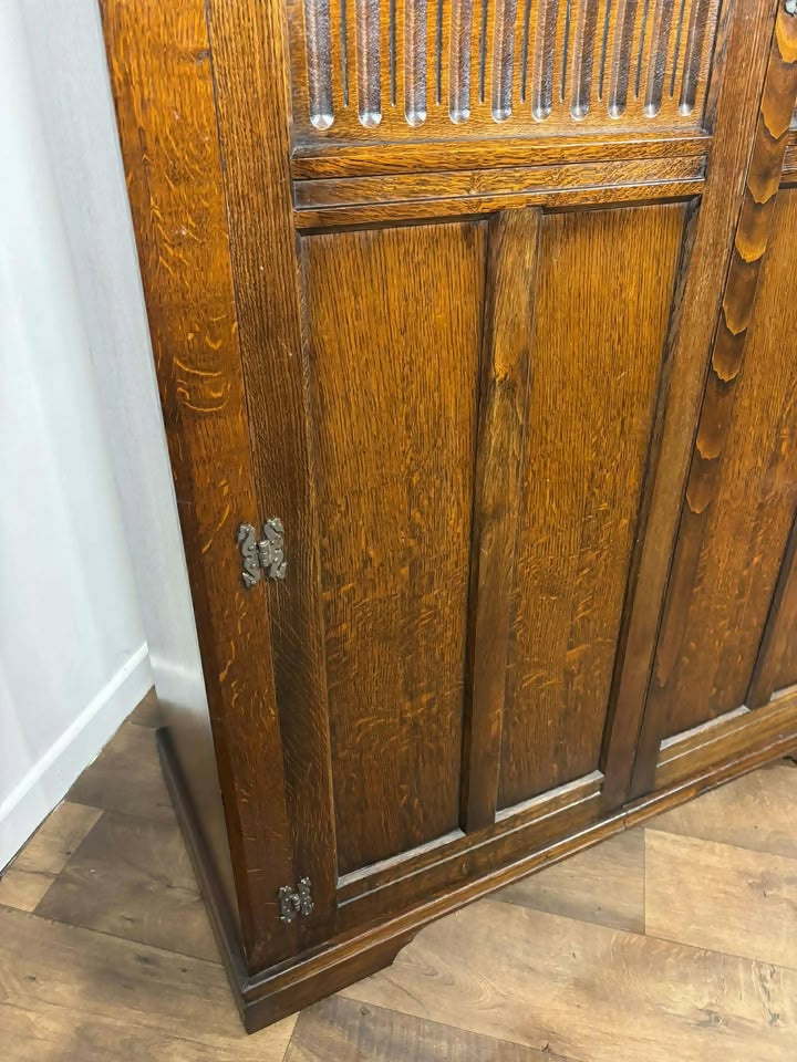 Vintage Oak Priory Style Double Wardrobe by Locks of London