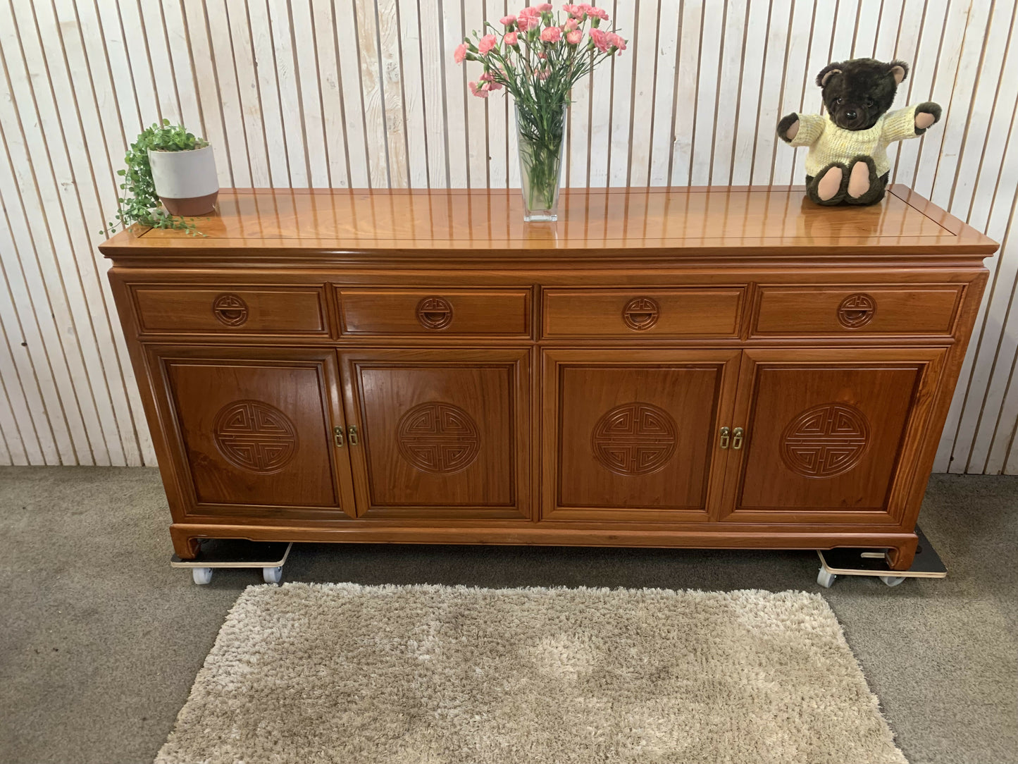 LARGE VINTAGE ORIENTAL CHINESE CARVED SOLID HARDWOOD SIDEBOARD