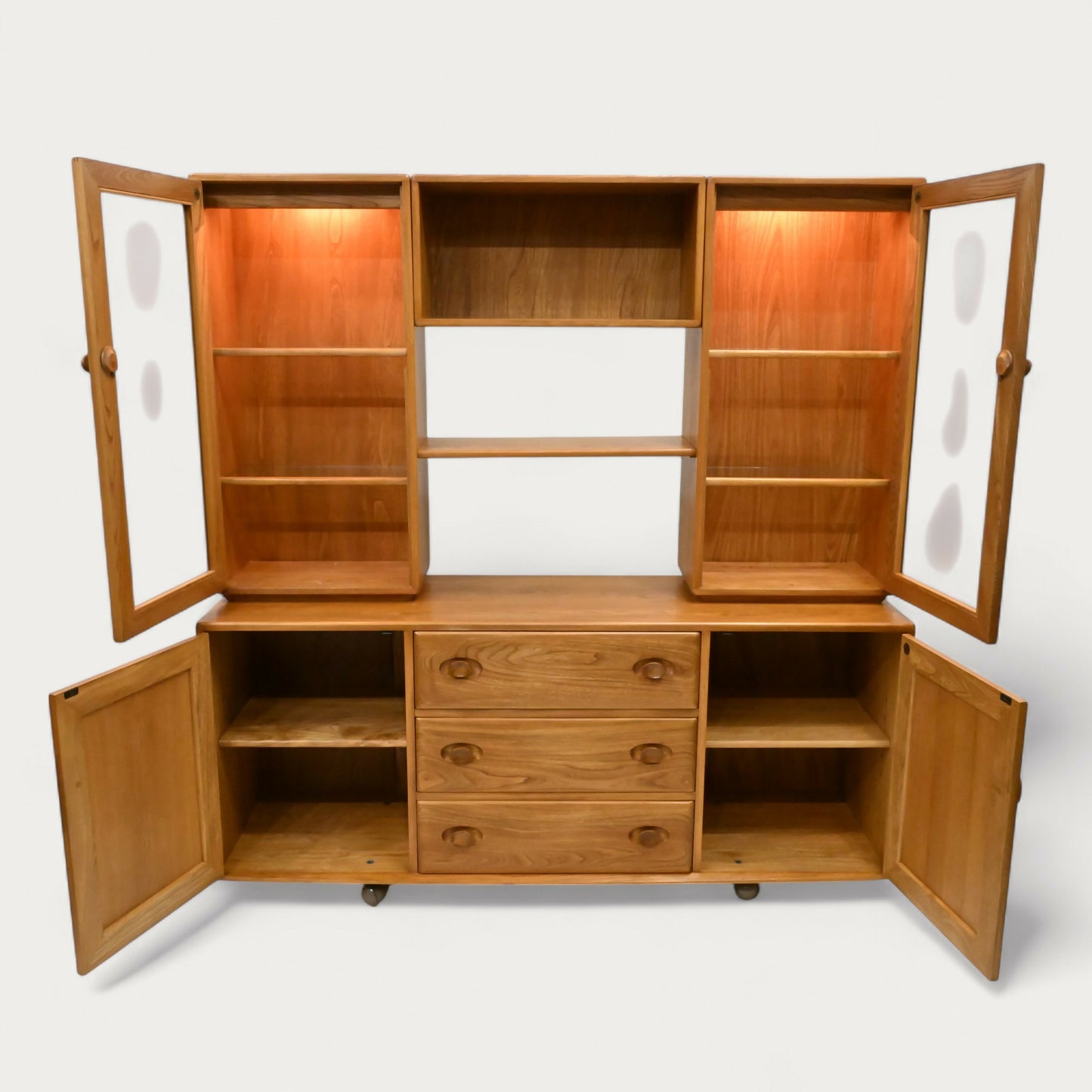 Ercol Windsor Sideboard Display Cabinets Light Finish #455L FREE* UK Delivery. SBR10446/1205E