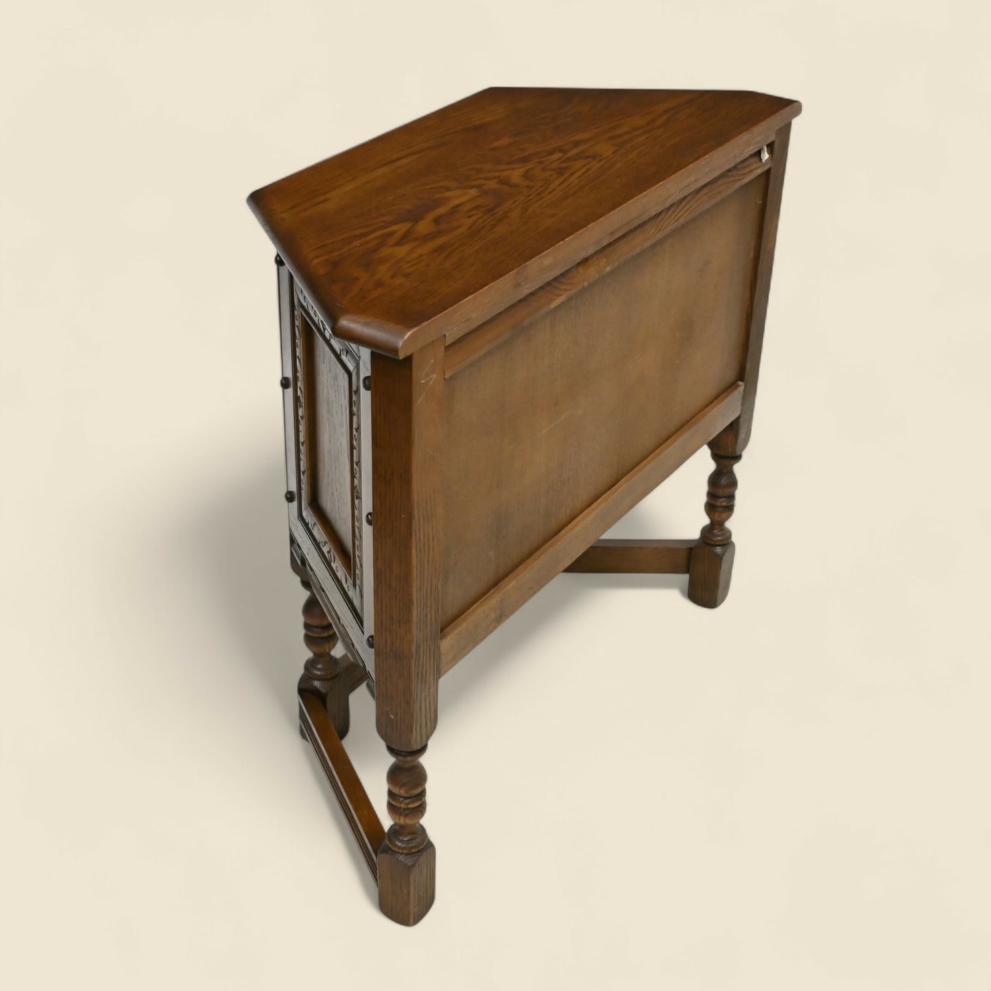 Old Charm Canted Table/Cupboard Light Oak Finish #1434 FREE UK Delivery*. SBR10389/2804E