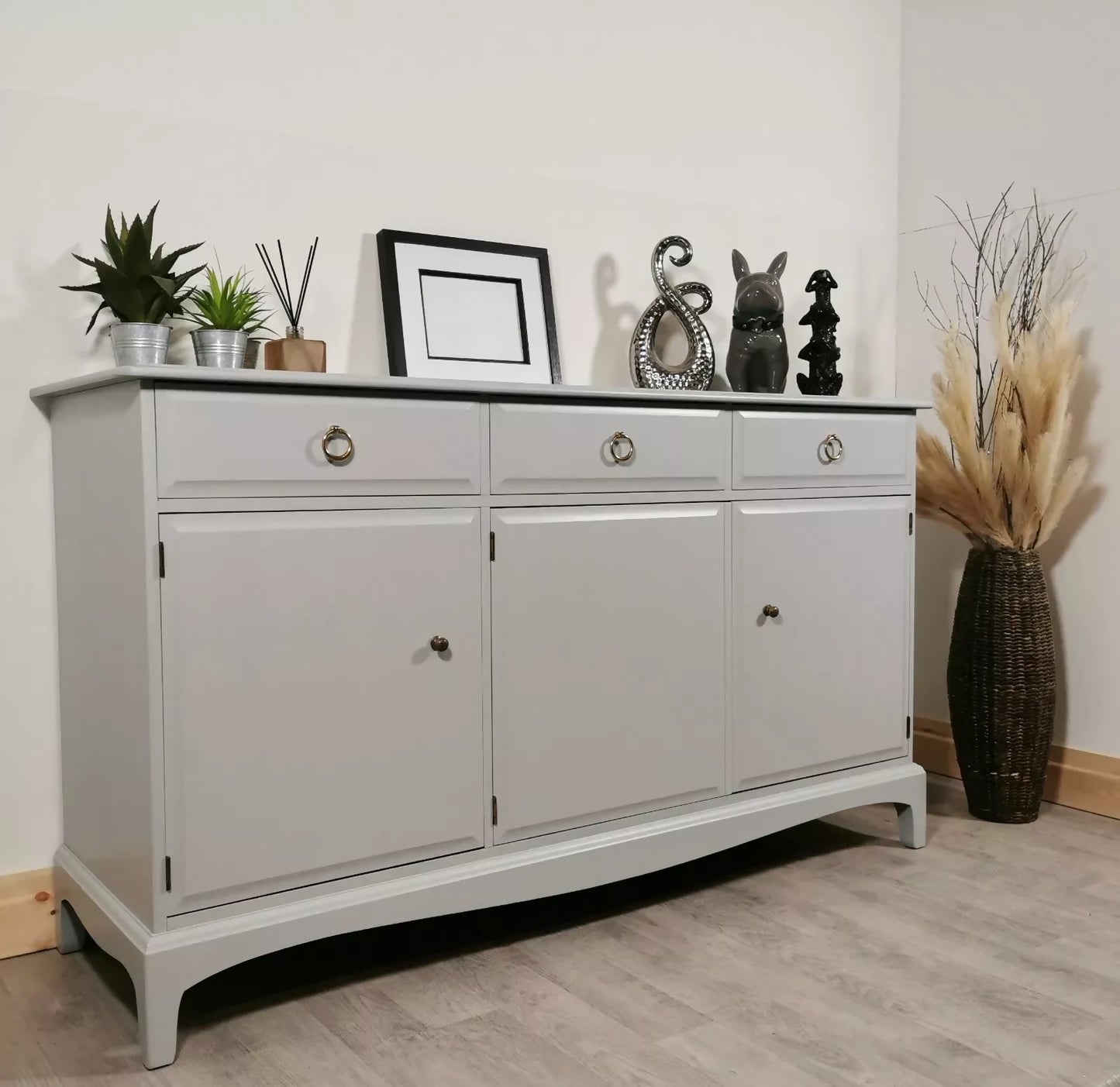 Stag White Vintage Sideboard