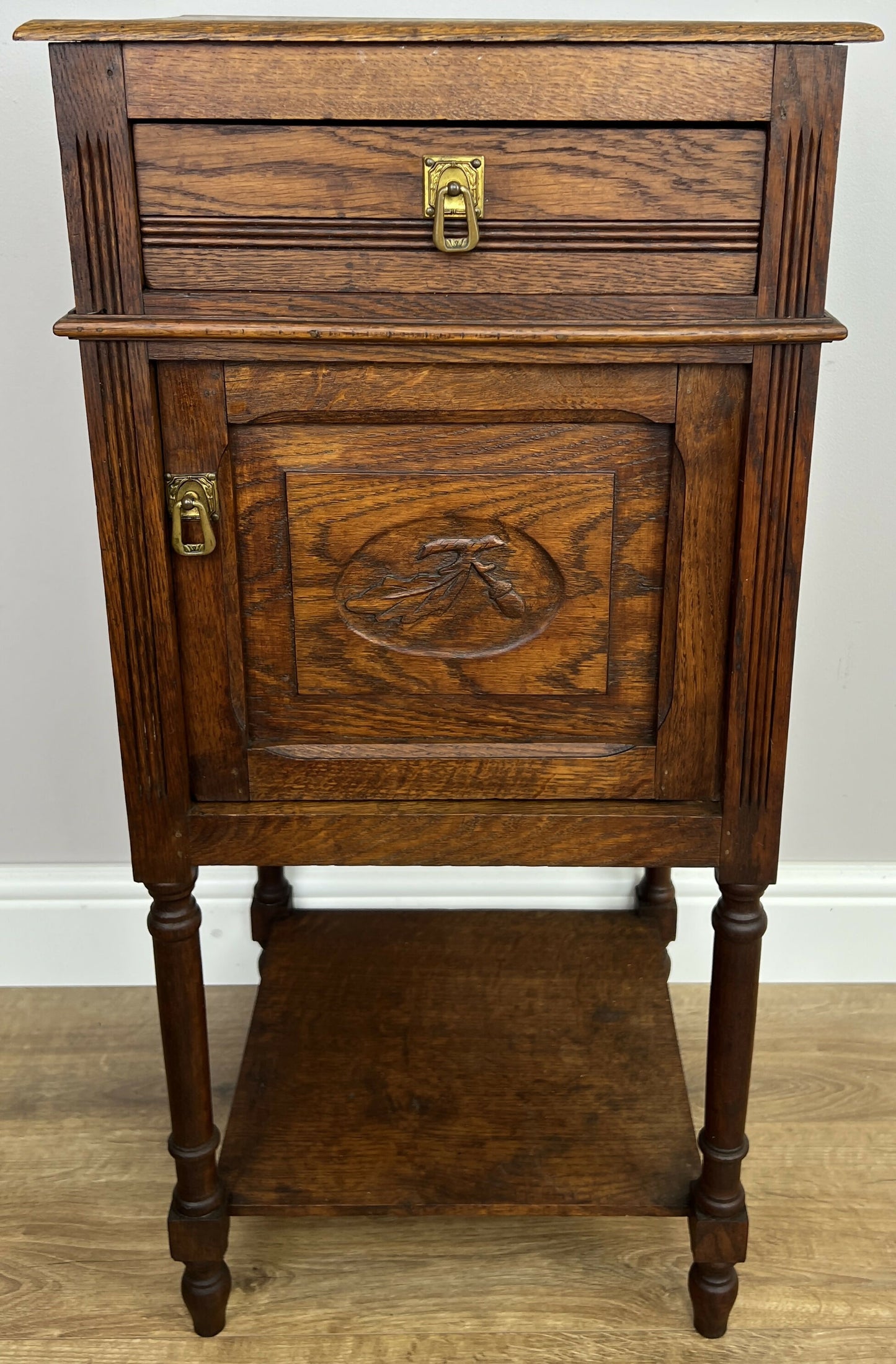 Bedside Table Antique French Style Oak Cabinet Carved Nightstand LOT 6393