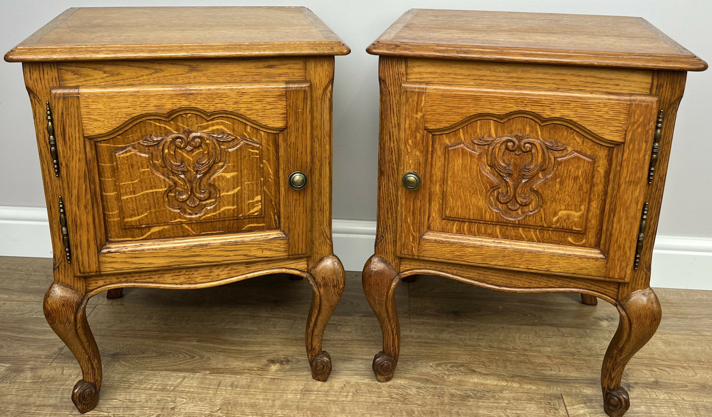 Pair of Bedside Tables Vintage French Louis Oak Nightstands Cabinets LOT 6308