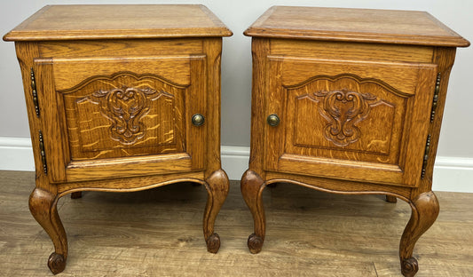 Pair of Bedside Tables Vintage French Louis Oak Nightstands Cabinets LOT 6308