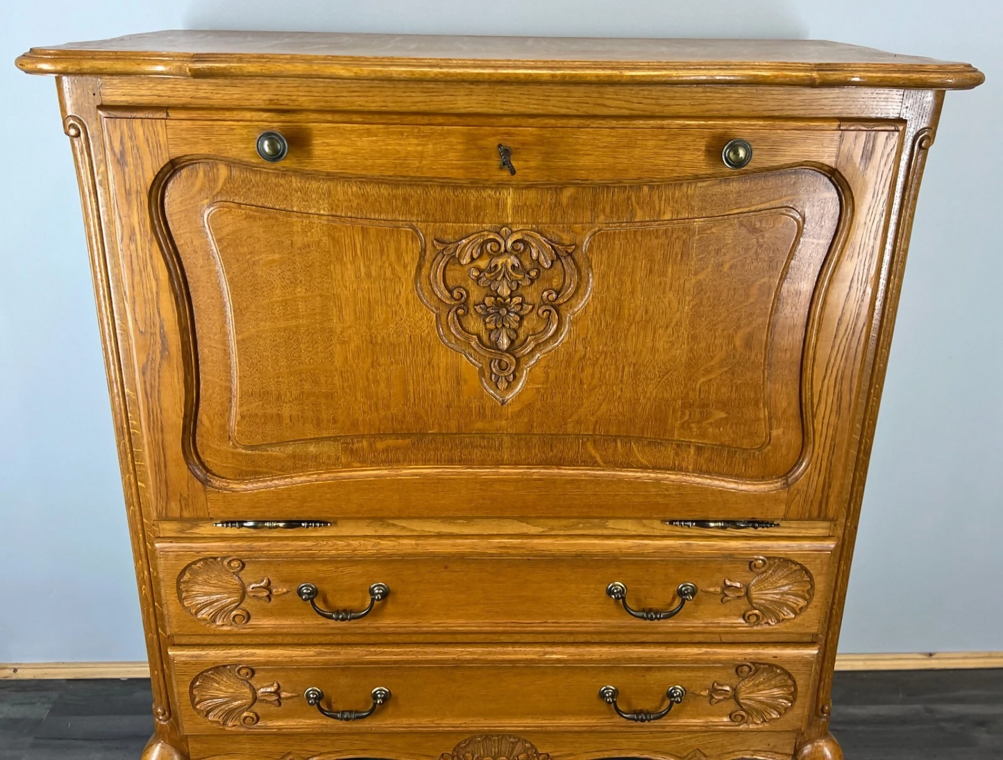 Cabinet Vintage French Louis XIV Style Bureau Sideboard Carved Cupboard LOT 3551