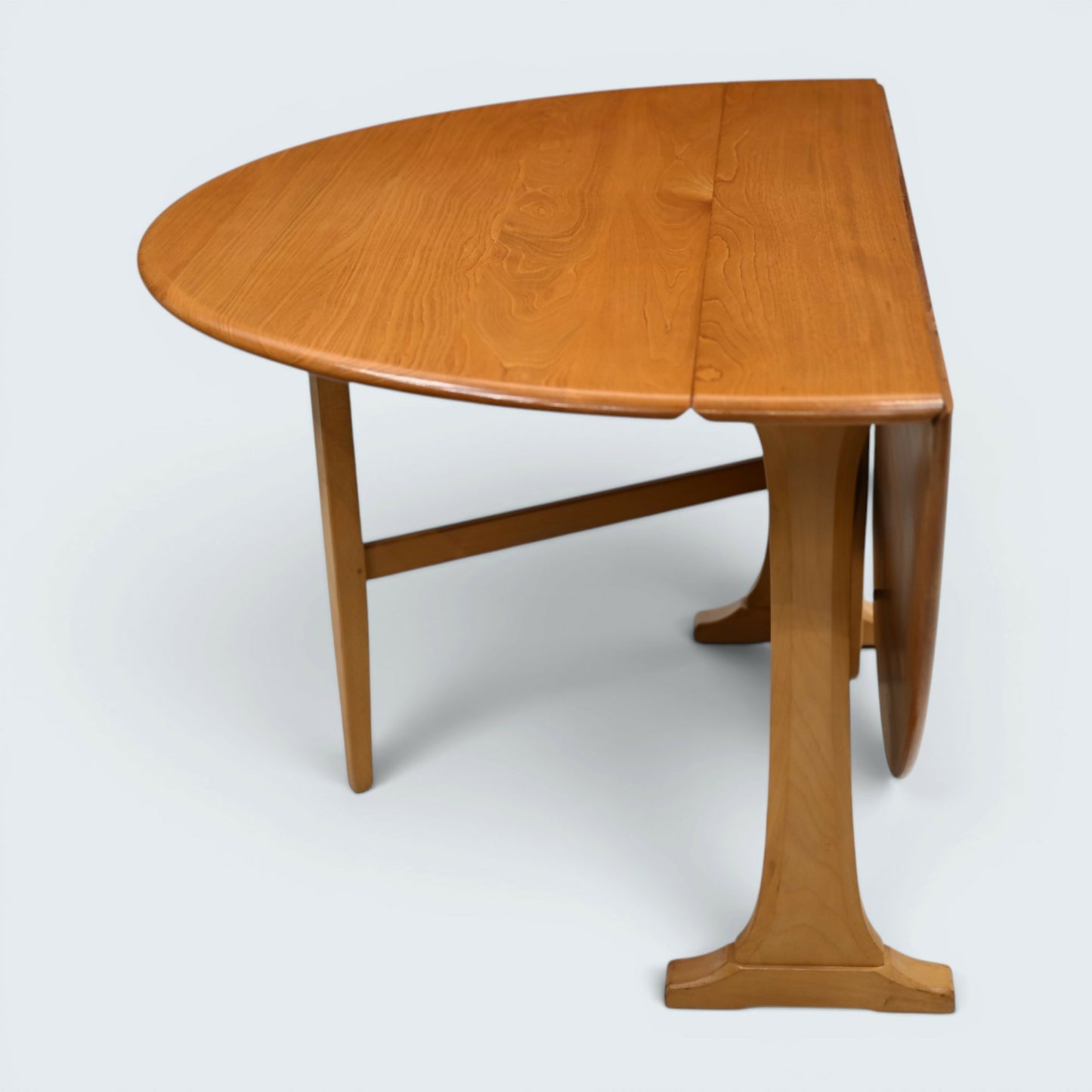 Ercol Windsor Dining Table Drop Leaf Gate Leg Light Finish FREE UK Delivery*