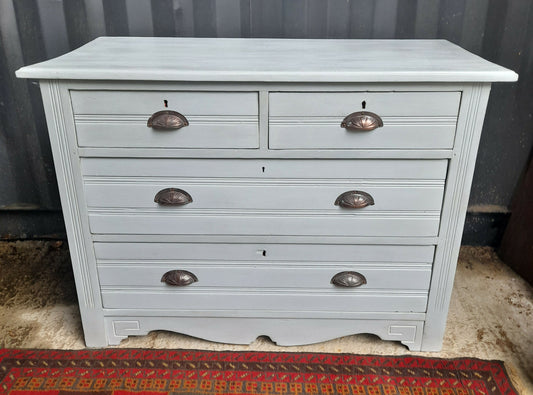 Victorian Walnut Chest of Drawers