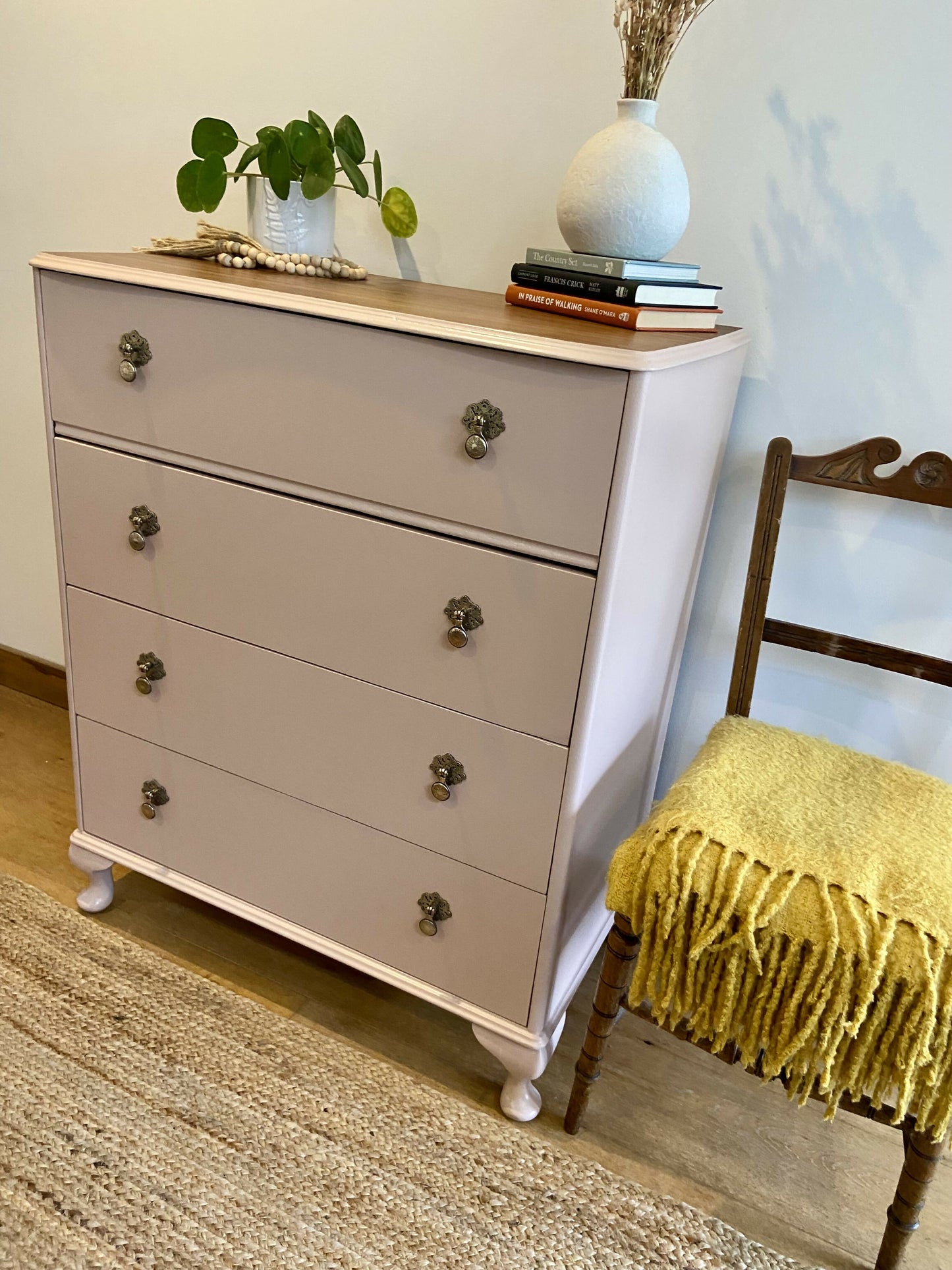 Vintage chest of drawers, pink