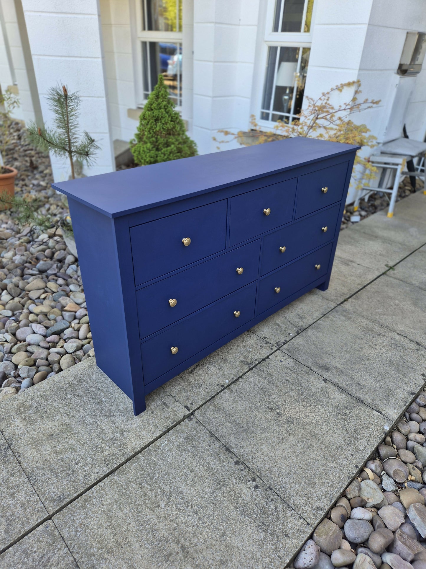 Gorgeous chest of drawers