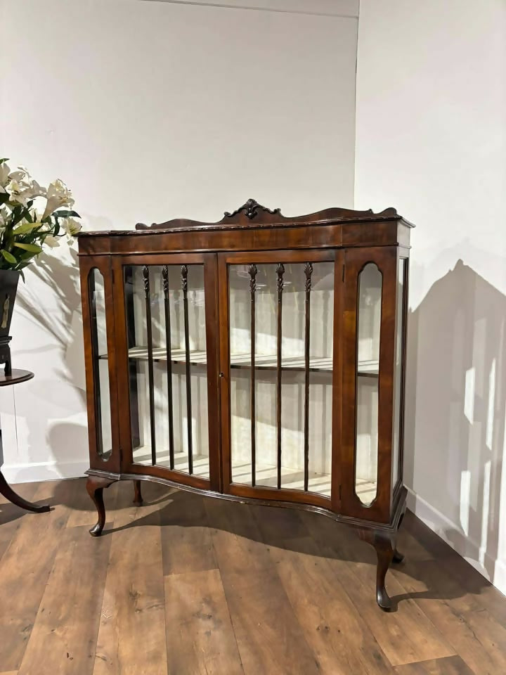 Edwardian Mahogany Serpentine Form Display Cabinet