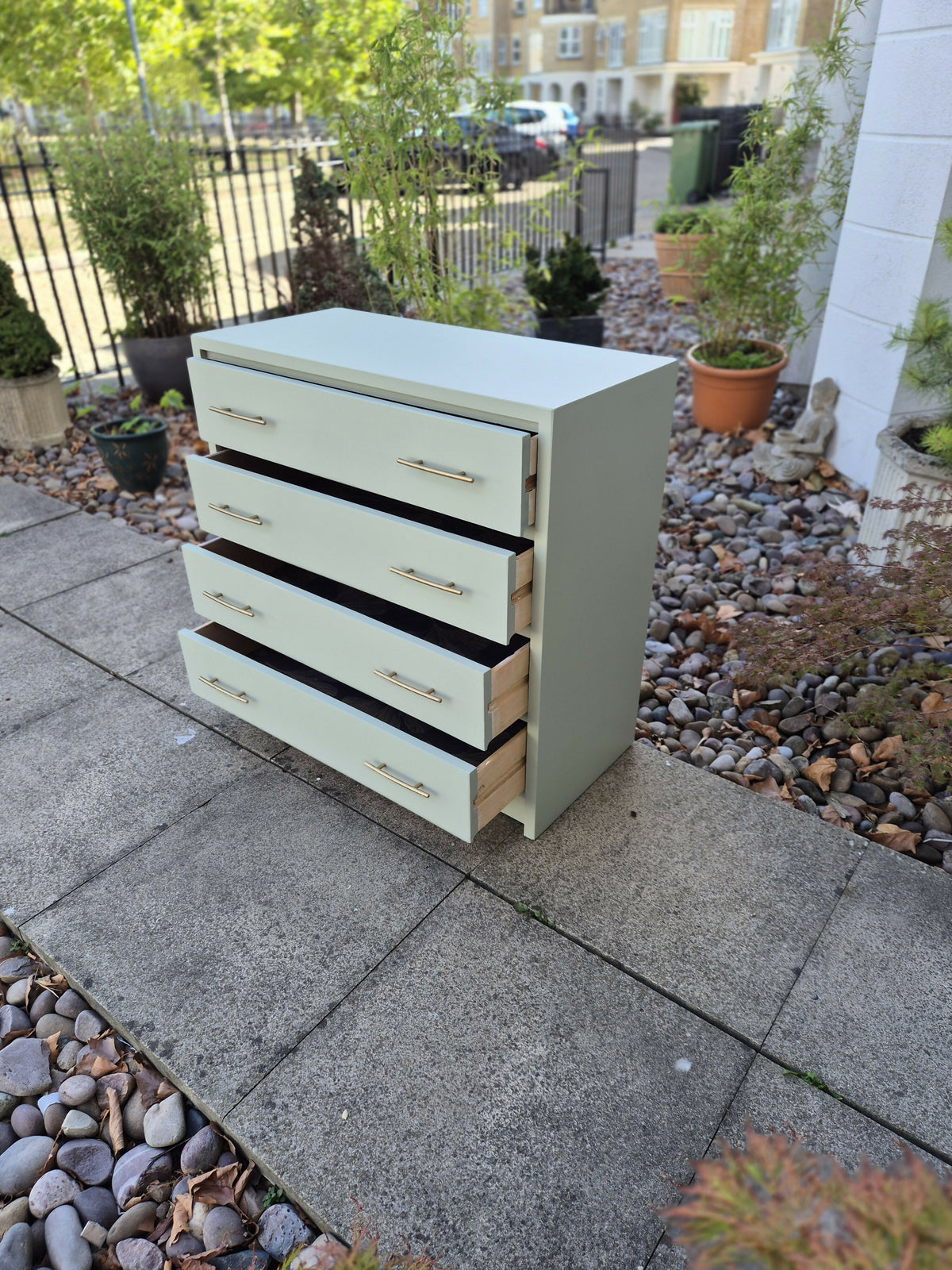 Contemporary Chest of drawers