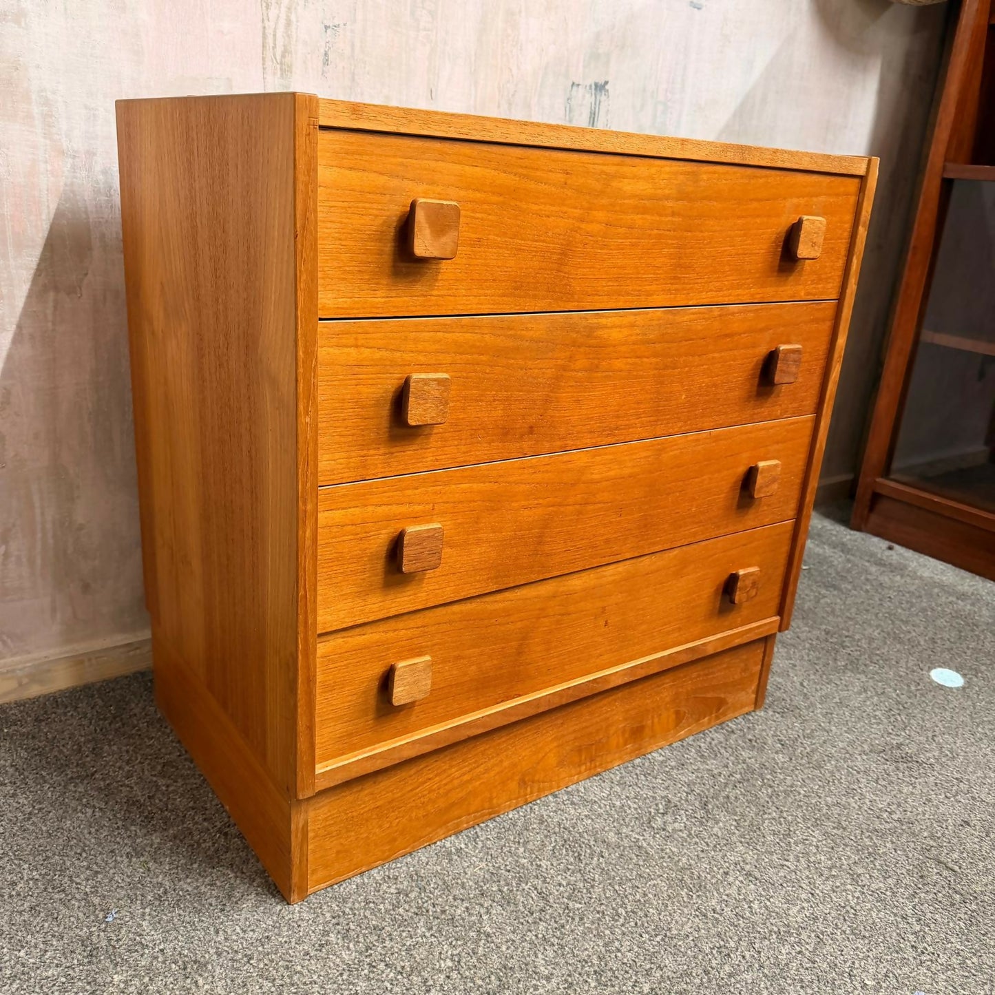 Danish Domino Mobelfabrik Low Chest of 4 Drawers Mid Century Square Pulls Plinth