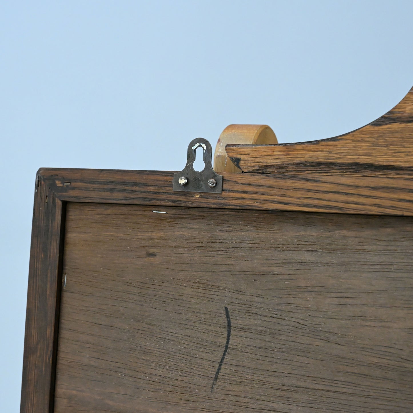 Old Charm Oak Framed Wall Mirror Heavy 69cm x 64cm Tudor Brown FREE Delivery. SBR9887/0912D