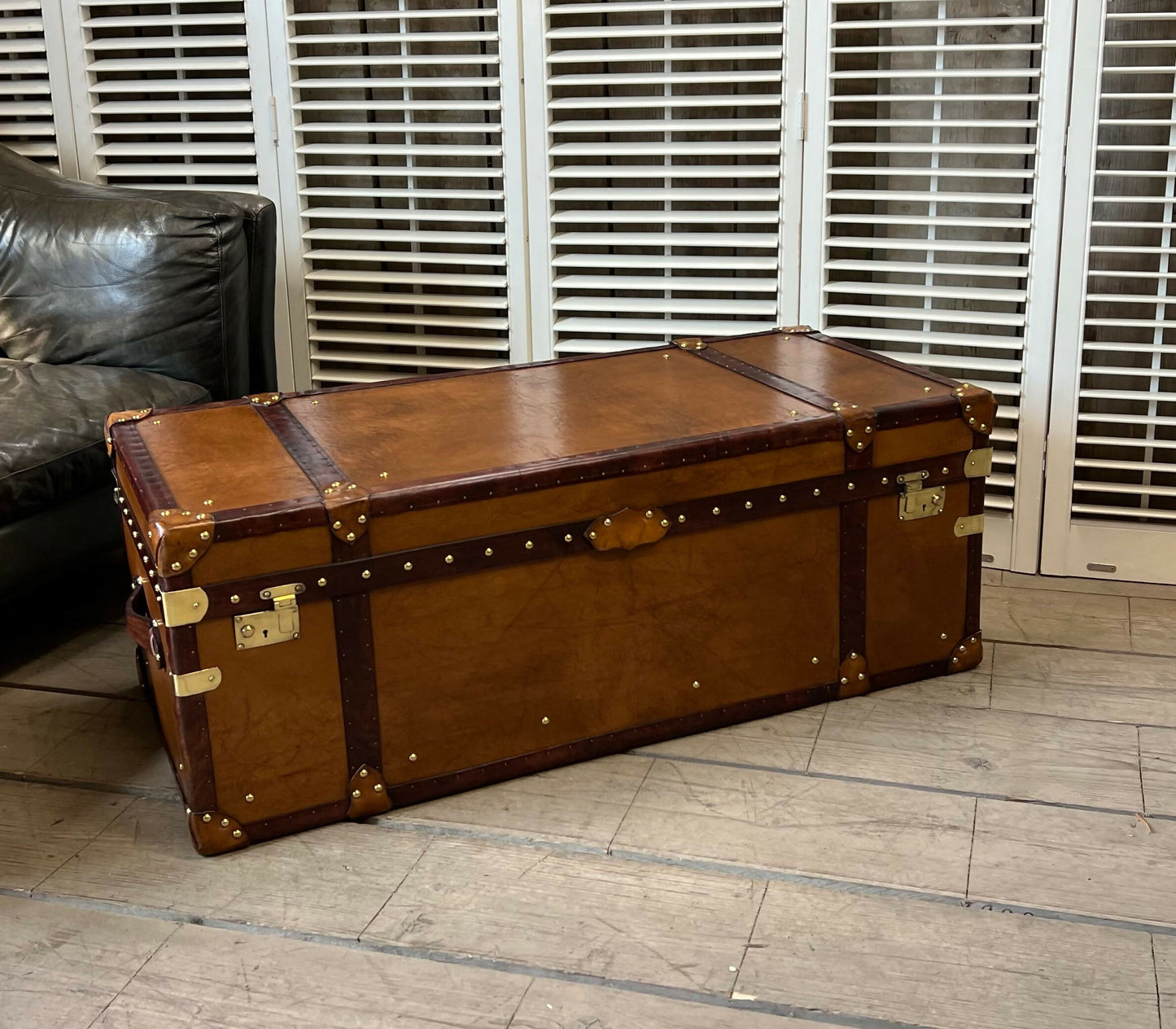 Luxury Handmade Tan Leather Coffee Table Trunk bespoke order for bridle