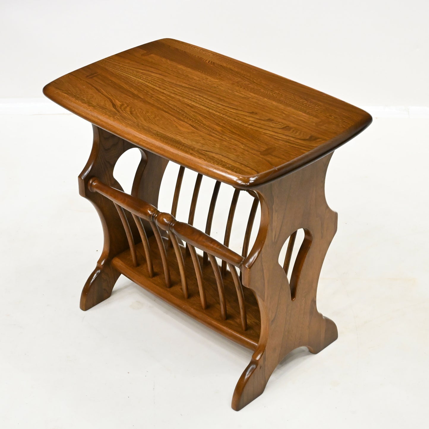 Ercol Magazine Rack With Coffee Table Top Golden Dawn Finish FREE* UK Delivery. SBR10072/1202E