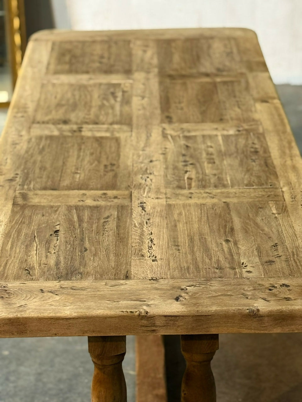 Deep French Oak Farmhouse Dining Table lovely top