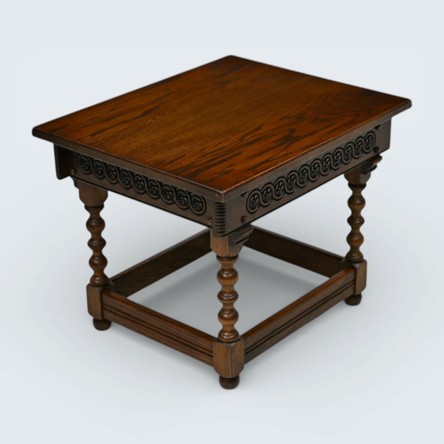 Vintage Oak Old Charm Solid Lamp/Side Table Tudor Antique Style FREE UK Delivery