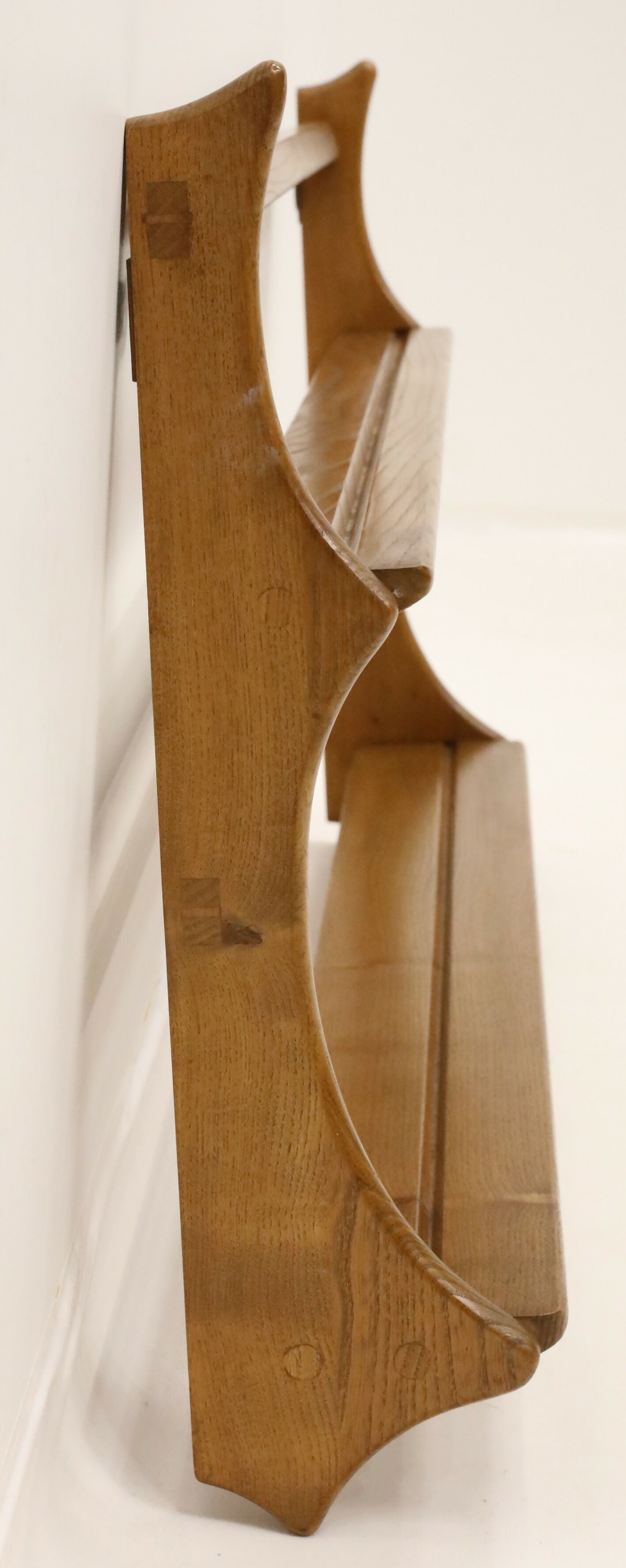 Ercol Open Plate Rack Model 268 Golden Dawn EX Con FREE Nationwide Delivery. SBR7643/2411B