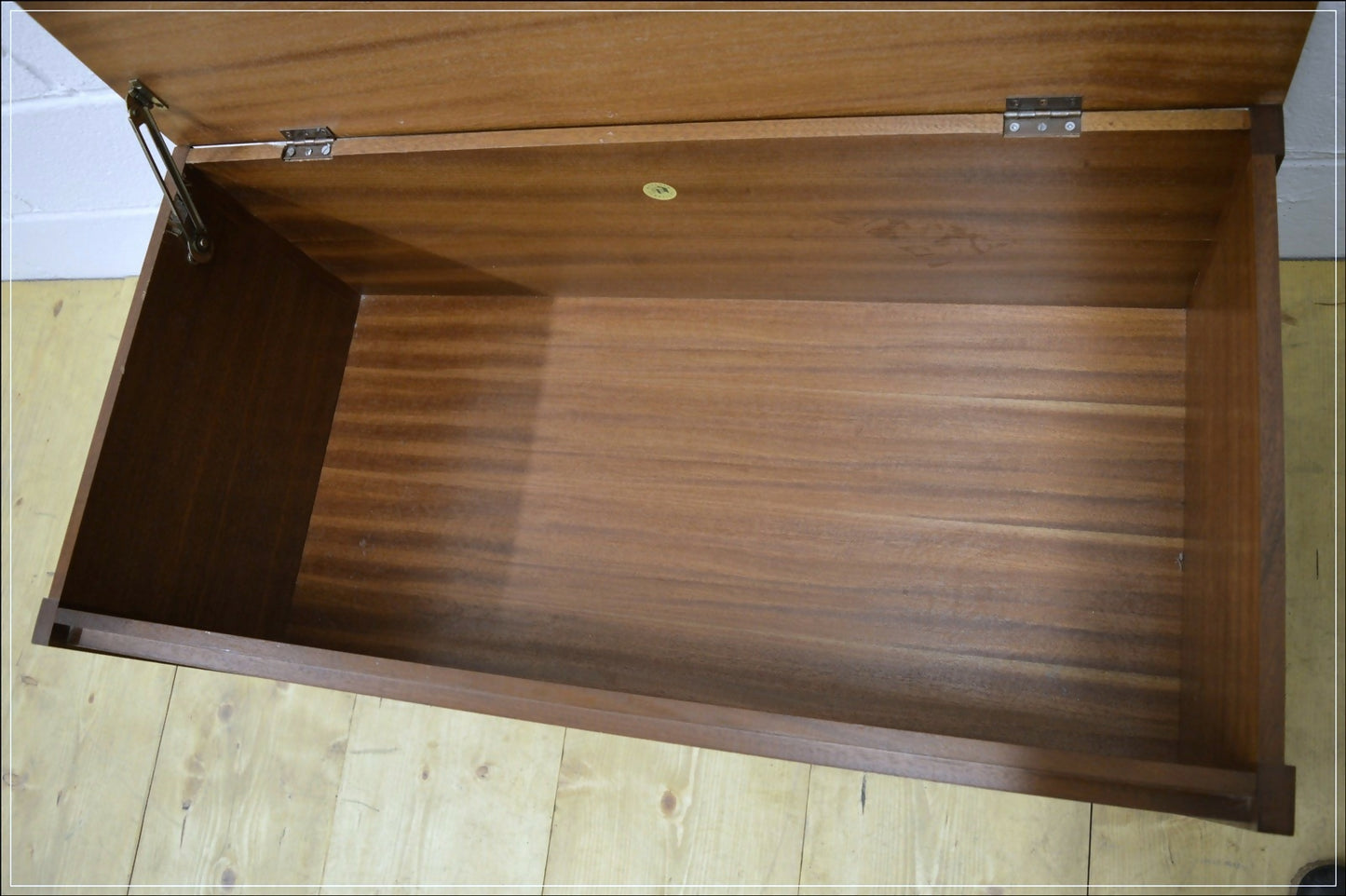 vintage blanket box Meredew coffee table teak tv stand danish design DEKIVERY