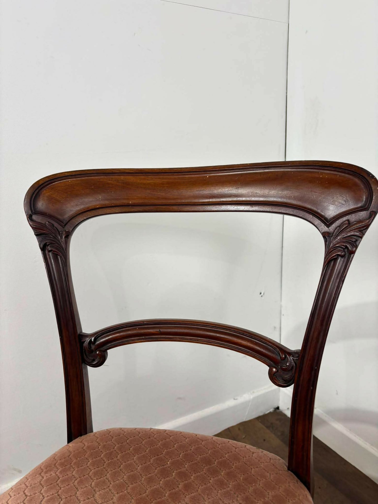 Pair of Victorian Mahogany Side Chairs on Turned Legs