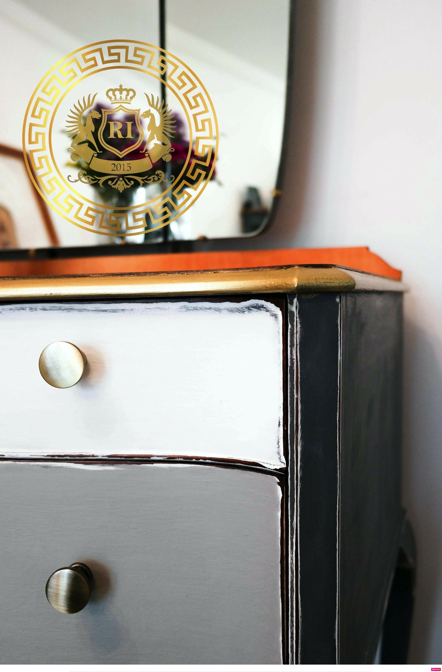 WRIGHTON Dressing Table and Stool