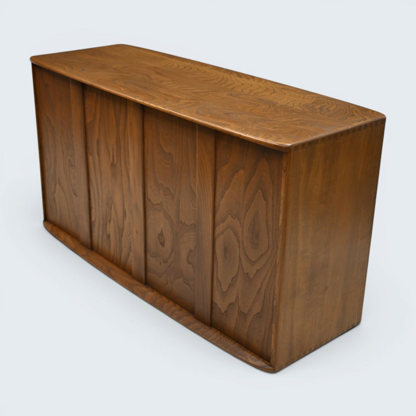 Ercol Windsor Sideboard Model Number 468 Natural Waxed Finish FREE UK Delivery