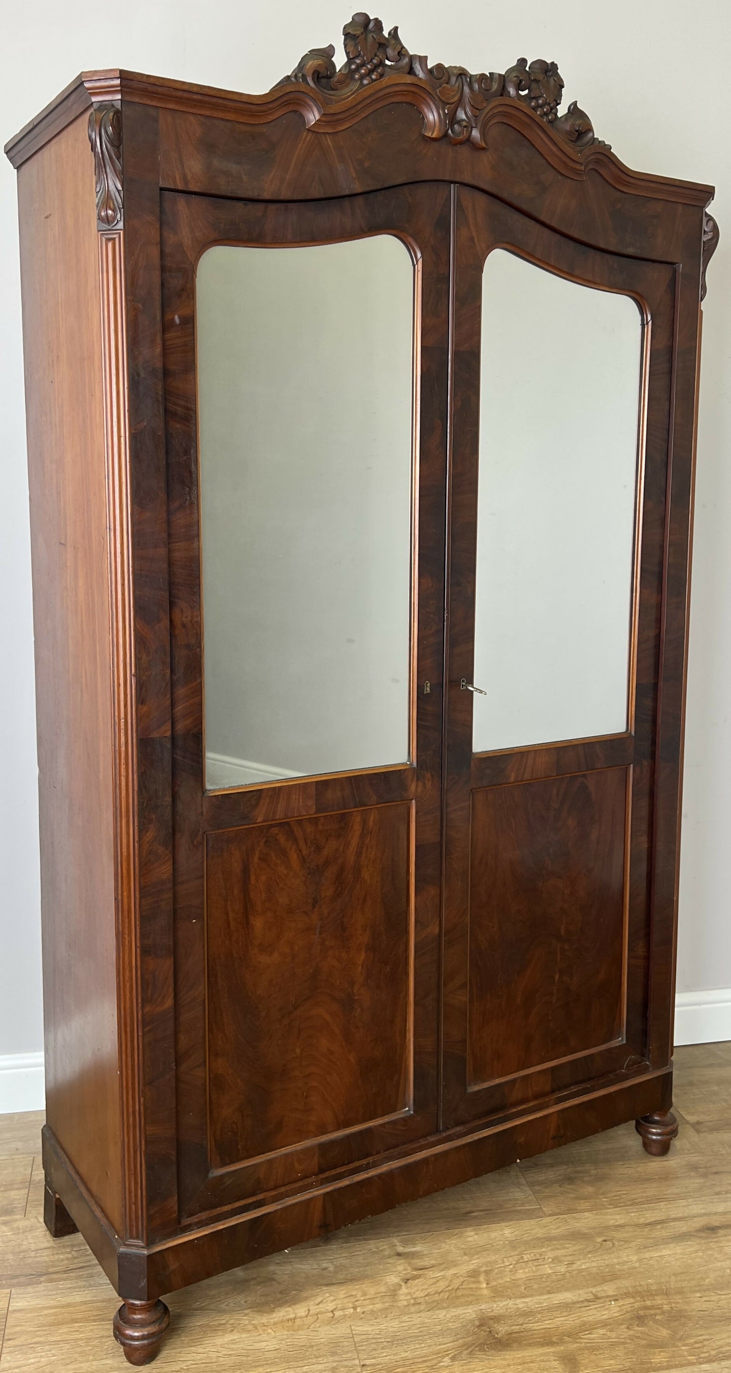 Wardrobe Antique French Burr Walnut Two Door Mirrored Armoire Cabinet LOT 6374