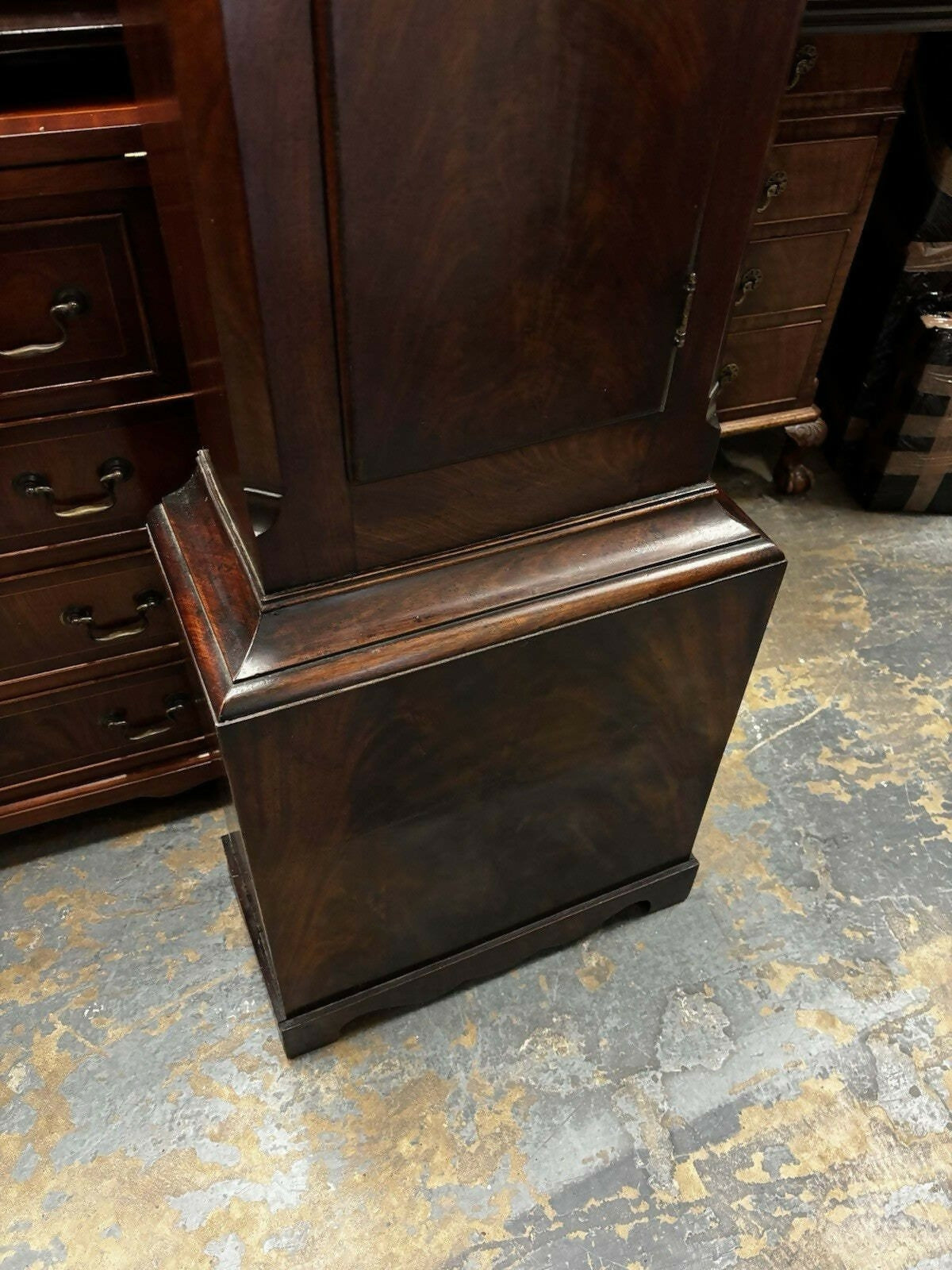 Georgian Mahogany Longcase Clock, Silvered Dial. 8 Day