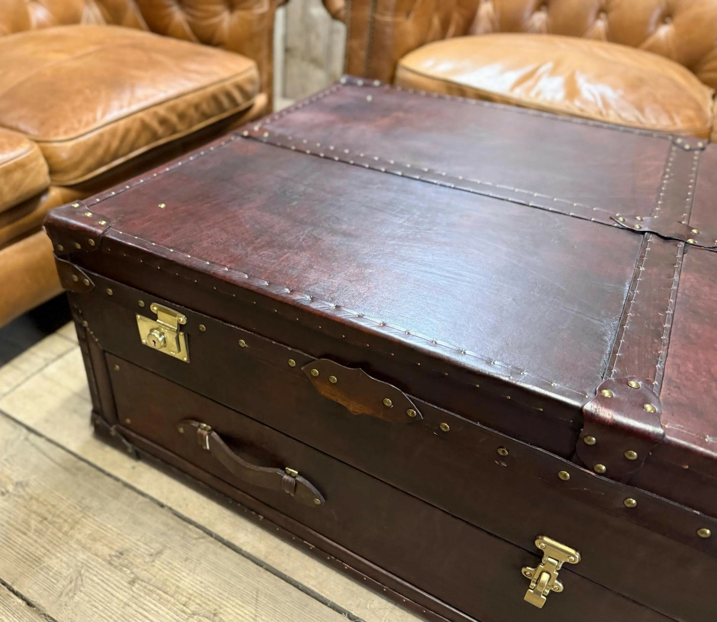 XXL Chestnut Brown Saddle Leather Reception Storage Trunk