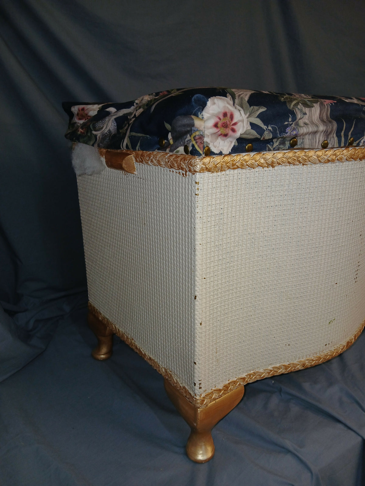 Lloyd Loom type Blanket Box 93cm x 48cm x 36cm needs refurbishing