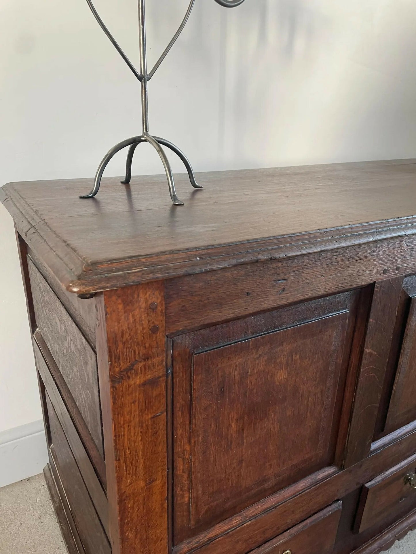An antique 18th century mule chest / blanket box
