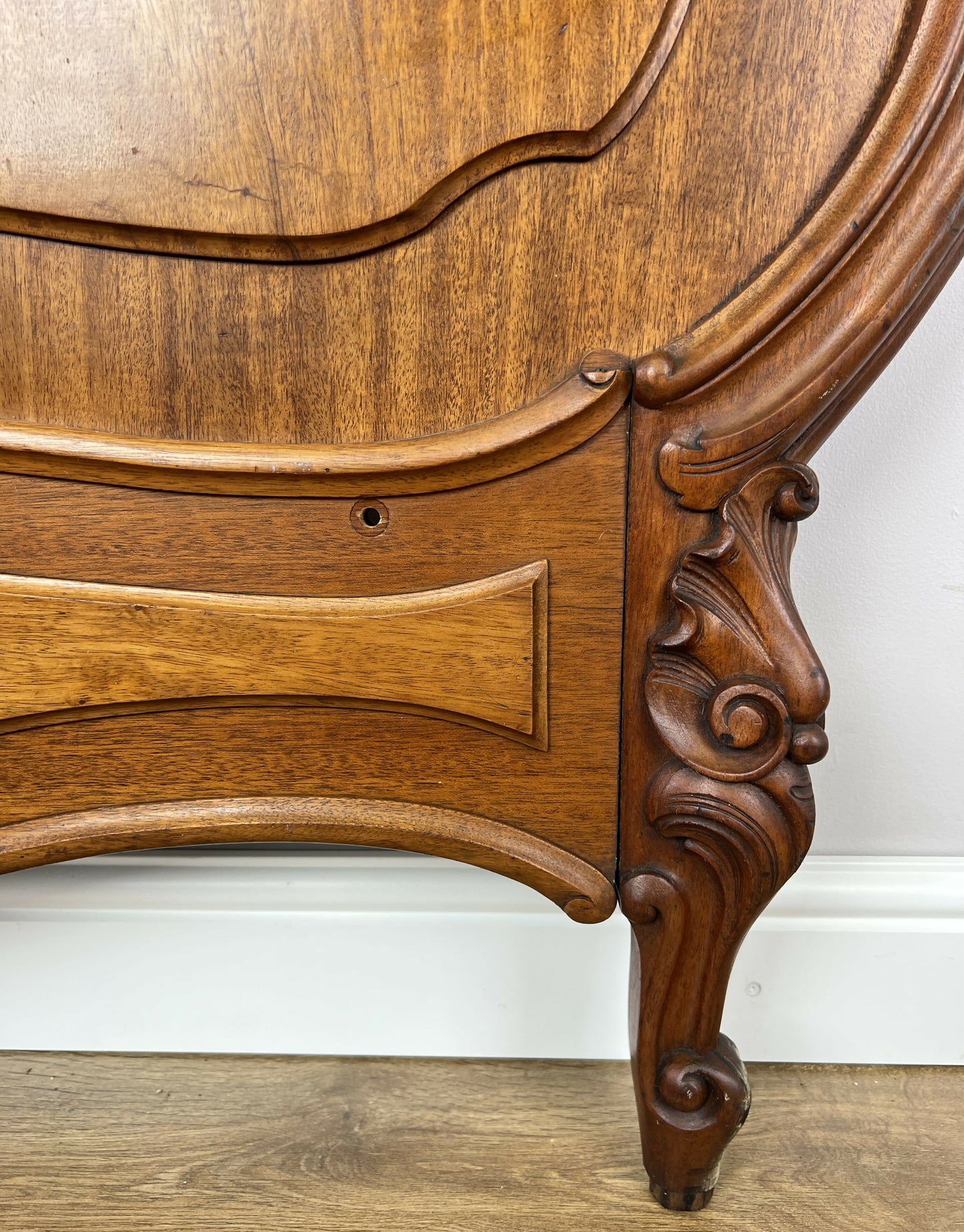 Footboard Antique French Style Walnut Double Bed Carved Footboard LOT 6447