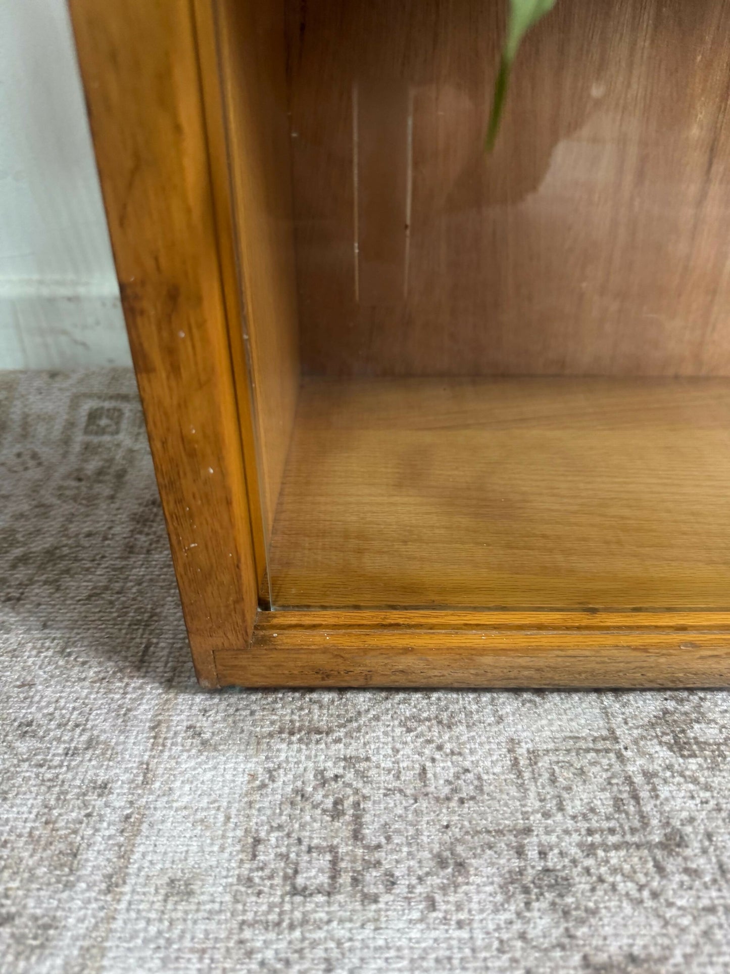 Mid century retro vintage bookcase shelves display cabinet