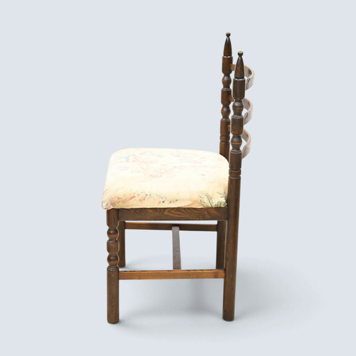 6 Dining Chairs by Youngers Upholstered Seats Incudes 2 Carvers FREE UK Delivery