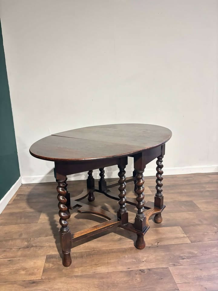 Vintage Dark Oak Gateleg Table 5