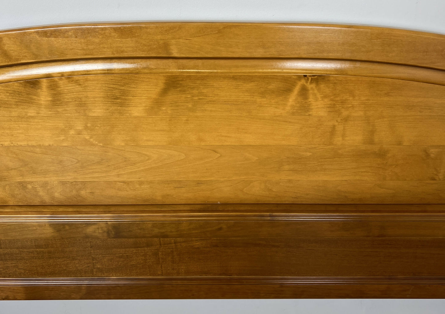 Bed Vintage French Style King Size Bed Frame Carved Headboard LOT 6395