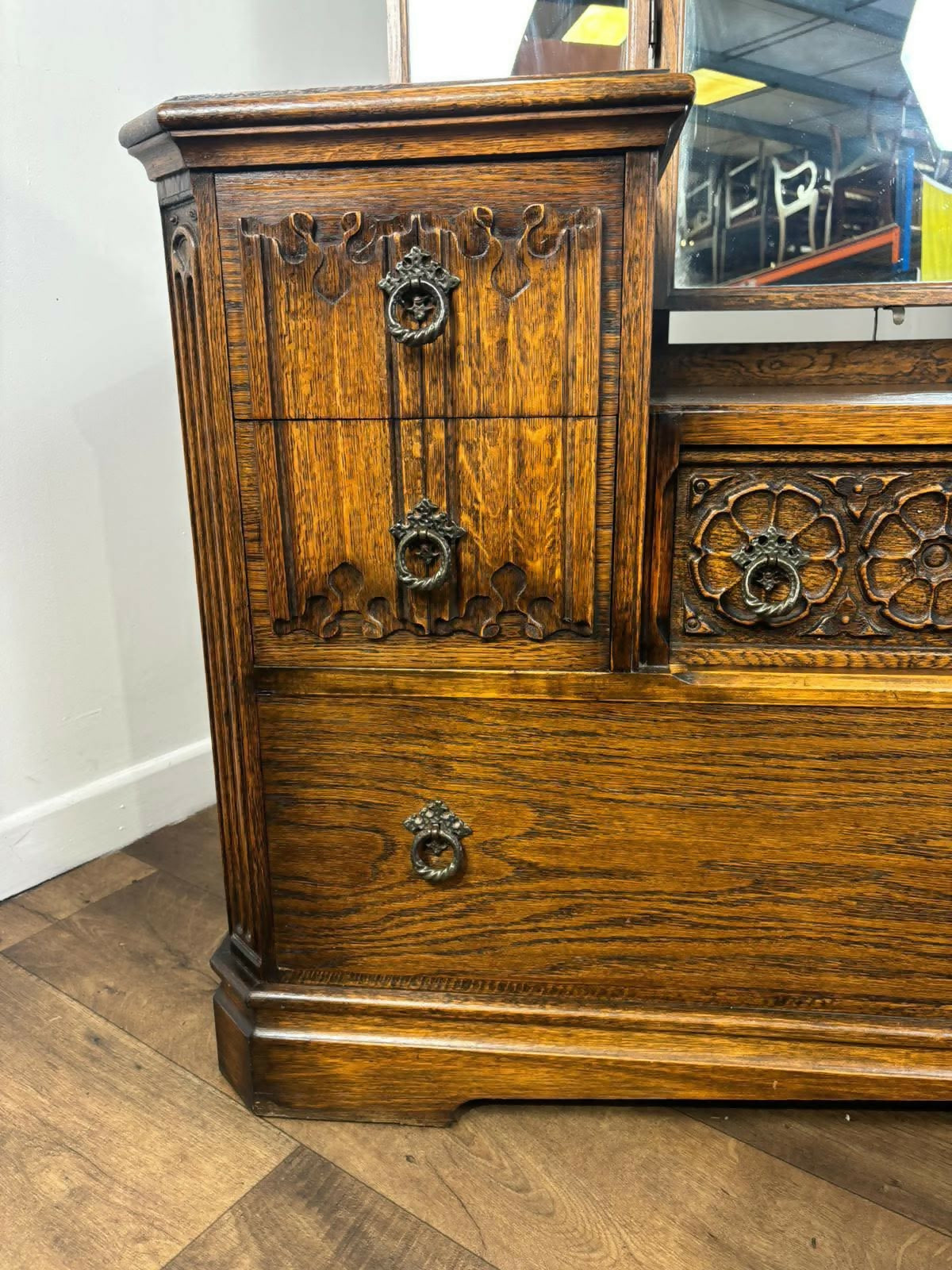 Vintage Oak Dressing Table With Triptych Mirror