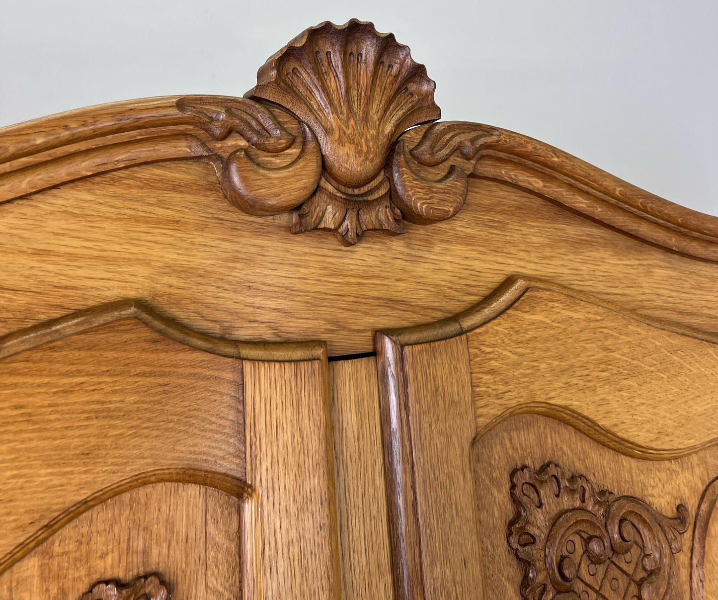 Wardrobe Vintage French Louis XVI Style Oak Four Door Carved Armoire LOT 6494