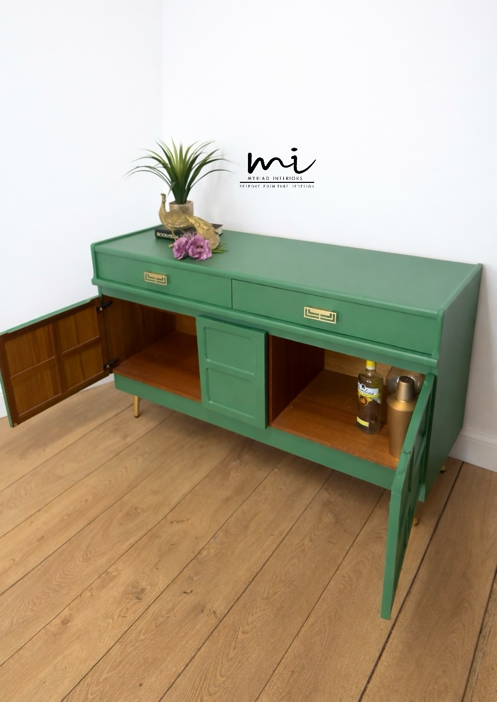Refinished Mid Century Bright Green Nathan Sodeboard, drinks cabinet, TV stand, media unit