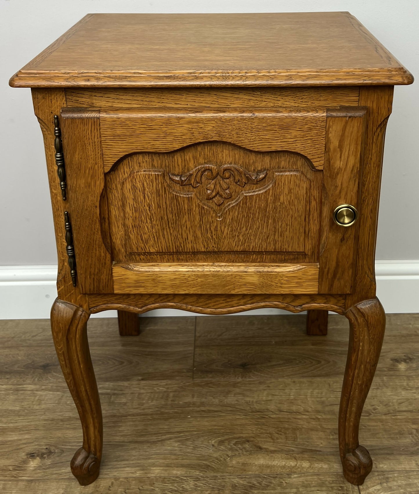 Pair of Bedside Tables Vintage French Louis Oak Nightstands Cabinets LOT 6297
